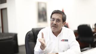 Ministro de Defensa Jorge Chávez: “La renuncia de la presidenta Boluarte no es un tema a tratar”