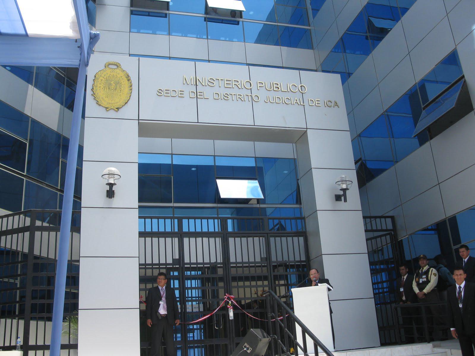 Fiscal insiste en archivar investigación contra Mantilla