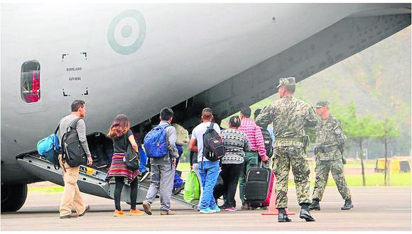 ​437 personas viajaron por puente aéreo de Huancayo a Lima