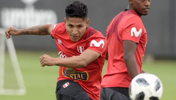 Raúl Ruidíaz anotó su último gol con la selección peruana en marzo del 2018. (Foto: AFP)