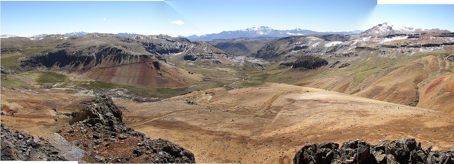 Empresa Bear Creek obtiene último permiso para  abrir mina Corani