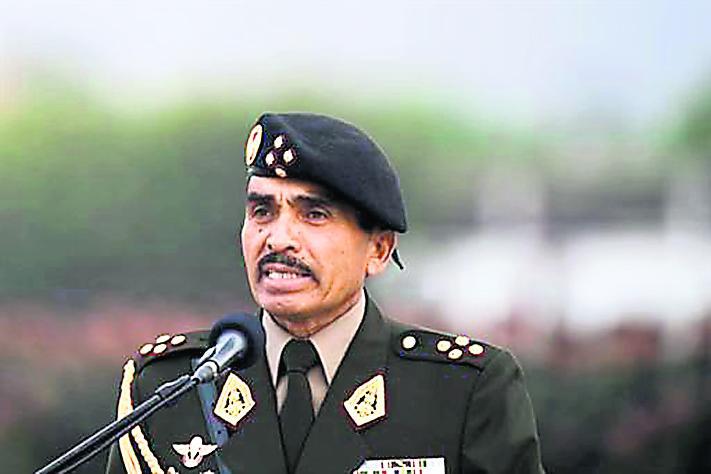 Howell y Gómez enfrentados por caso López Meneses