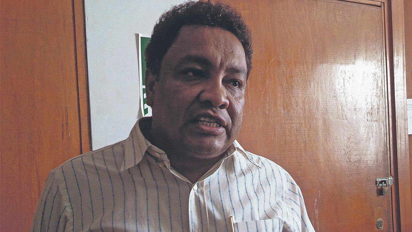 Cuestionan gestión del alcalde de Zarumilla, Félix Garrido