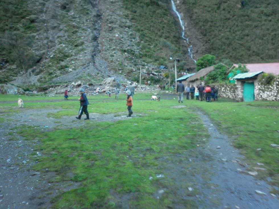 Serios daños materiales deja alud en Santa Rosa de Hatun Corral