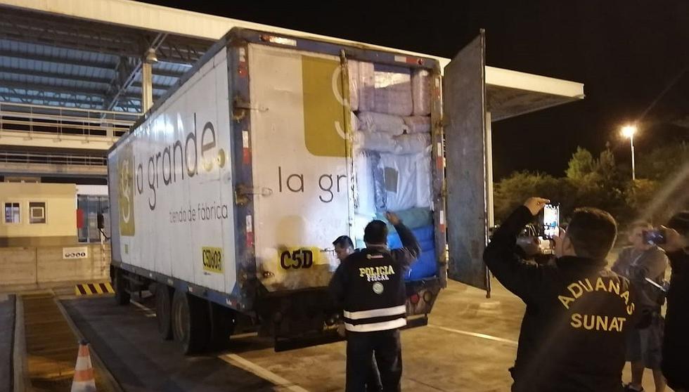 Intervienen camión que procedía de Chile con prendas íntimas sin documentos por S/ 350,000