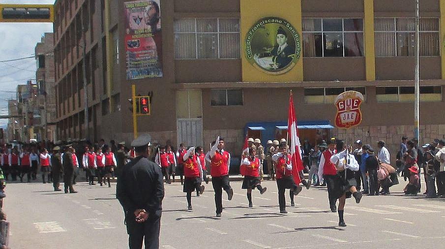 Emblemático colegio José Antonio Encinas celebra 58° Aniversario