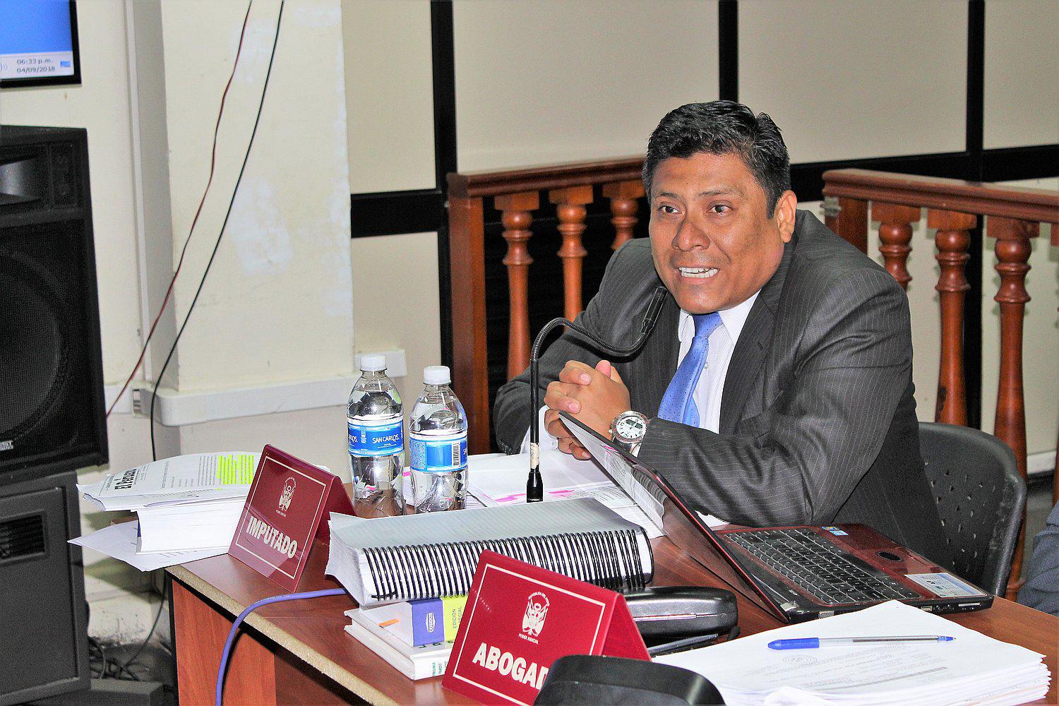 El fiscal Limberg Cerro se va a la cárcel