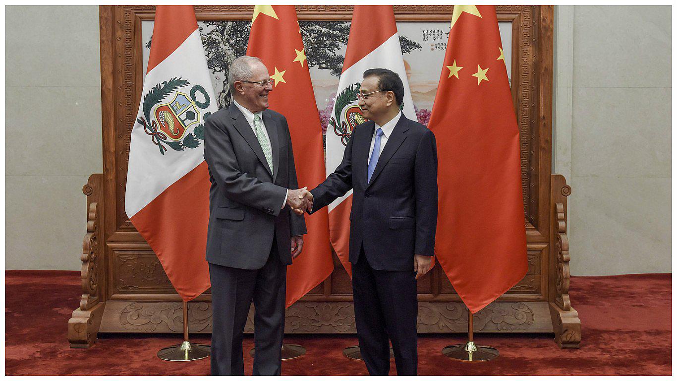 PPK se reunió con Primer Ministro de China en busca de inversiones y turismo para el Perú