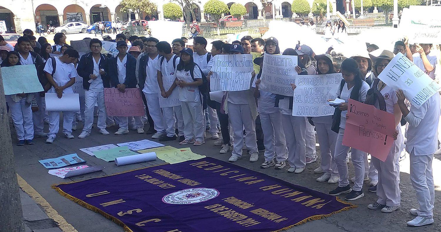 Escuela de Medicina Humana de la Unsch sin local ni laboratorios en siete años de funcionamiento