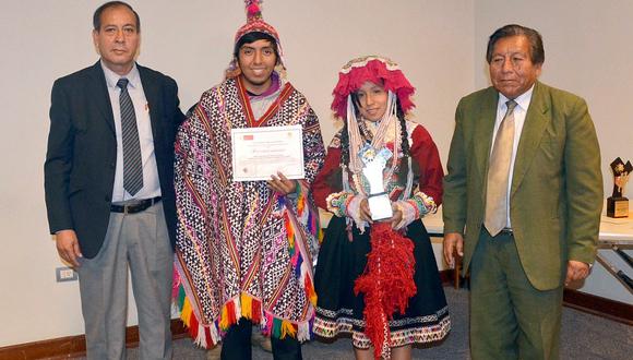 Premian a los mejores 'Compadres y Comadres' del Cusco