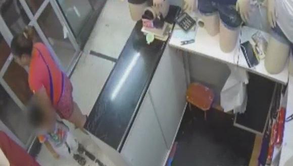 La Victoria: Captan a mujer que utiliza a niño para robar en Gamarra