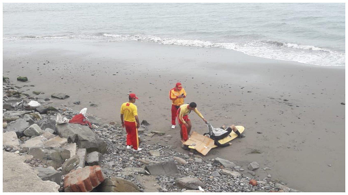 Barranco: hallan cuerpo de surfista en la playa Los Yuyos (FOTO)
