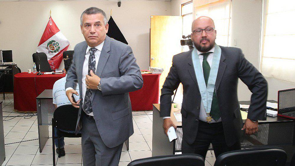 Daniel Urresti fue expulsado de audiencia durante juicio por asesinato de Hugo Bustíos