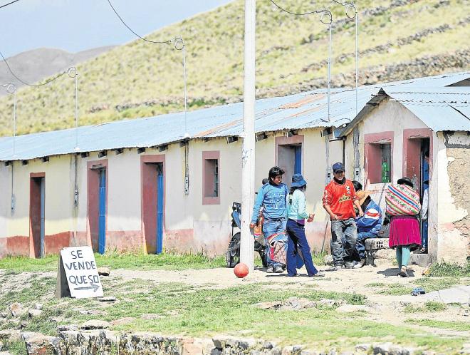 Pusa Pusa un pueblo privado del progreso