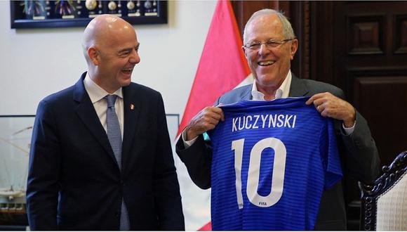 ​Pedro Pablo Kuczynski recibió en Palacio de Gobierno al presidente de la FIFA Gianni Infantino (FOTO)