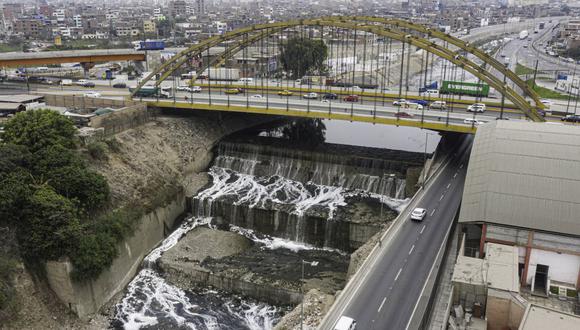 La Municipalidad de Lima indicó que la intervención contempló la construcción de 174 metros de enrocado en la margen derecha. (Foto: MML)