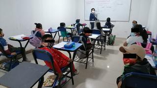 Detienen a 4 docentes por dictar clases presenciales  a 75 alumnos en Huancayo