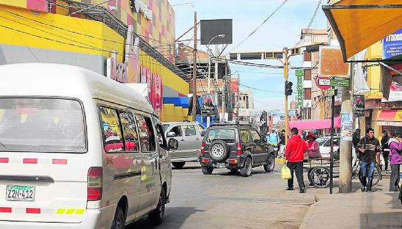 Transporte en Puno otra vez en crisis por que municipio aun no implementa Plan Regulador