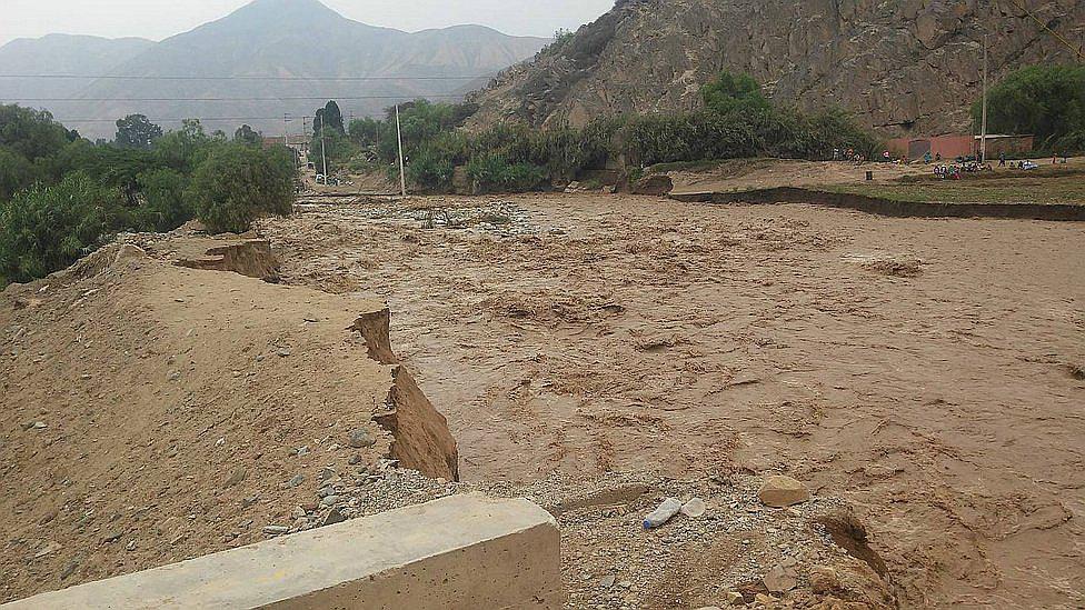 Santa Rosa de Quives: 4 personas desaparecidas en el río Chillón 