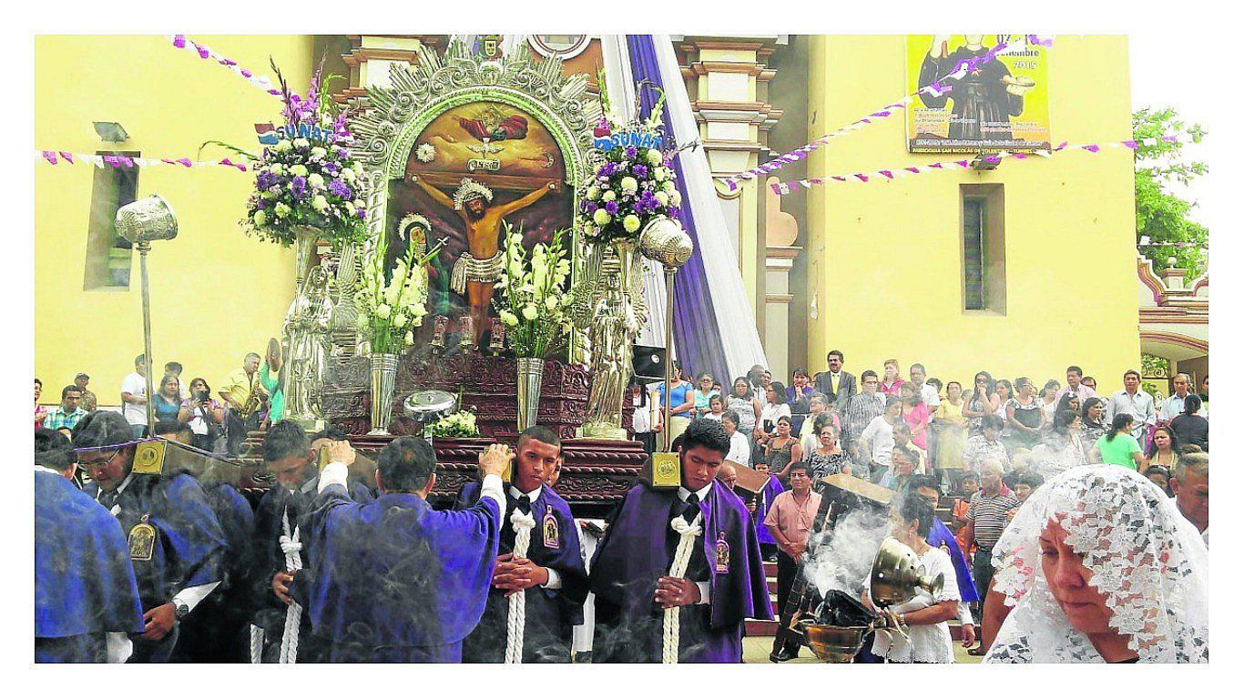 Tumbes: Inicia festividad en honor al Señor de los Milagros