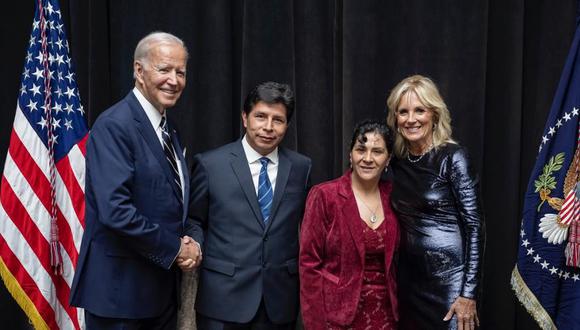 Pedro Castillo y Joe Biden se reunieron acompañados por Lilia Paredes y Jill Biden. (Foto: Presidencia)