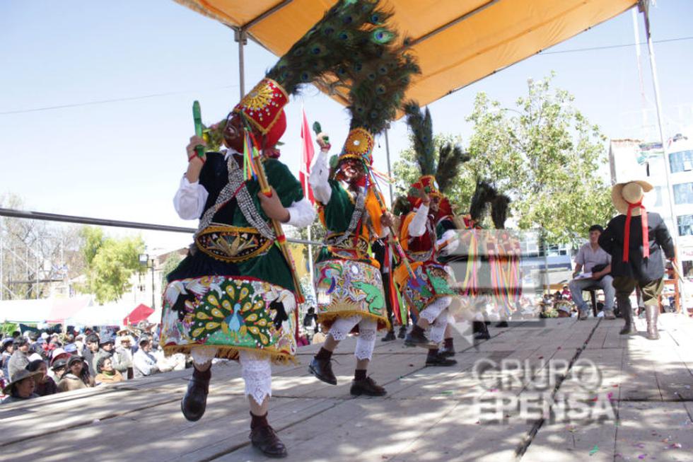 Shapish y Campesinos honran a San Juan (FOTOS)
