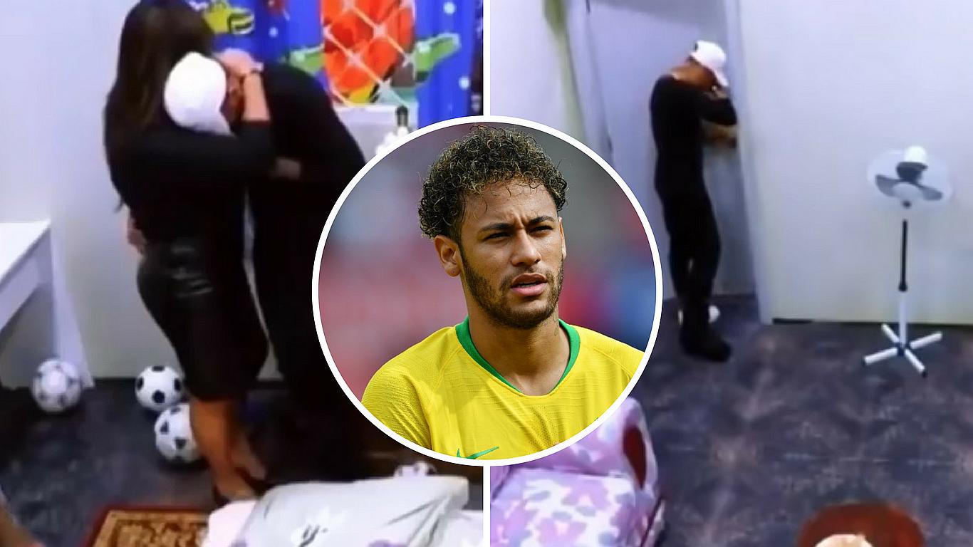 La emotiva reacción de Neymar al visitar una réplica de la casa de su infancia (VIDEO)