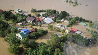 Suben a 48 los muertos por el tifón Vamco en el norte de Filipinas (FOTOS)