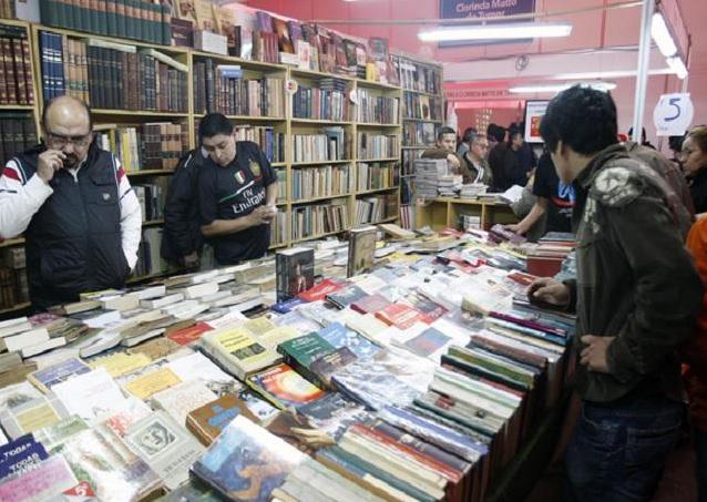 La piratería desalienta la creación literaria en América Latina