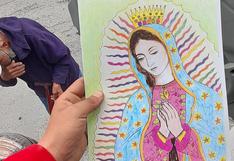 Abuelo vende dibujos para alimentar a sus nietos y conmueve a habitantes de Nuevo León en México