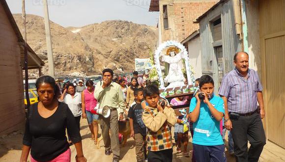 Camaná: Villa El Pescador celebra aniversario y procesión en homenaje al Divino Niño