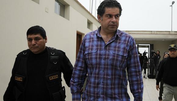 Martín Belaunde Lossio fue internado de emergencia en clínica local