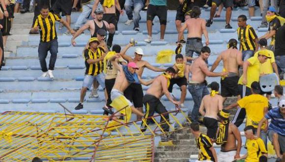Uruguay: Directiva de AUF renuncia por violencia en estadios