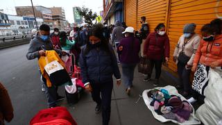 Ambulantes de Gamarra se instalaron en calles del Centro de Lima (FOTOS)