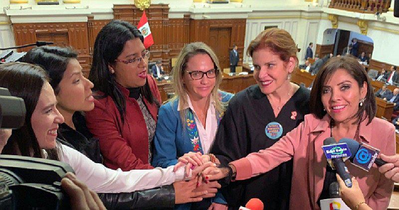 Mercedes Aráoz sobre aprobación de reformas: Le abrimos la cancha a las próximas lideresas políticas 