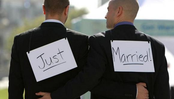 Matrimonio homosexual en California busca bendición suprema