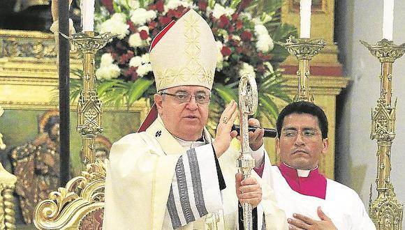 Piura: Arzobispo alerta sobre los peligros que amenazan a la familia