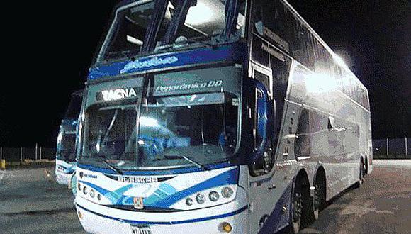 Colombianos le roban a pasajeros dormidos de bus que iba Desaguadero