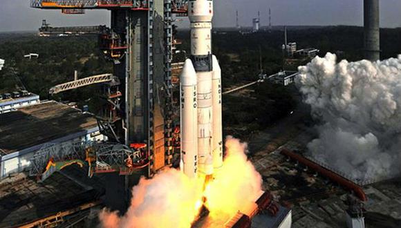 La India prueba su mayor cohete espacial con un módulo para astronautas (FOTOS)