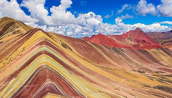 Montaña de Siete Colores es el segundo lugar turístico más visitado en el Perú 