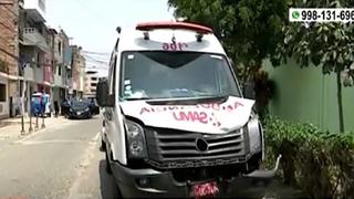 Motociclista queda herido tras chocar contra ambulancia que trasladaba paciente en la Vía Evitamiento (VIDEO)