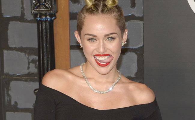 Miley Cyrus sobre sus escándalos: a mis seguidores les encanta