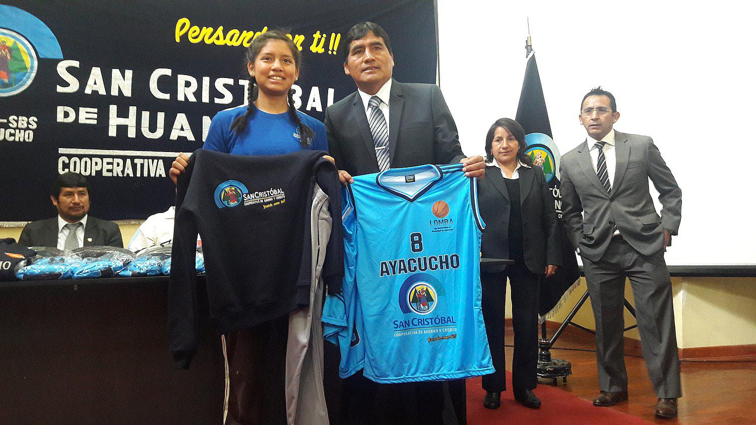 Cooperativa San Cristóbal se sumó como sponsor de la selección de Ayacucho
