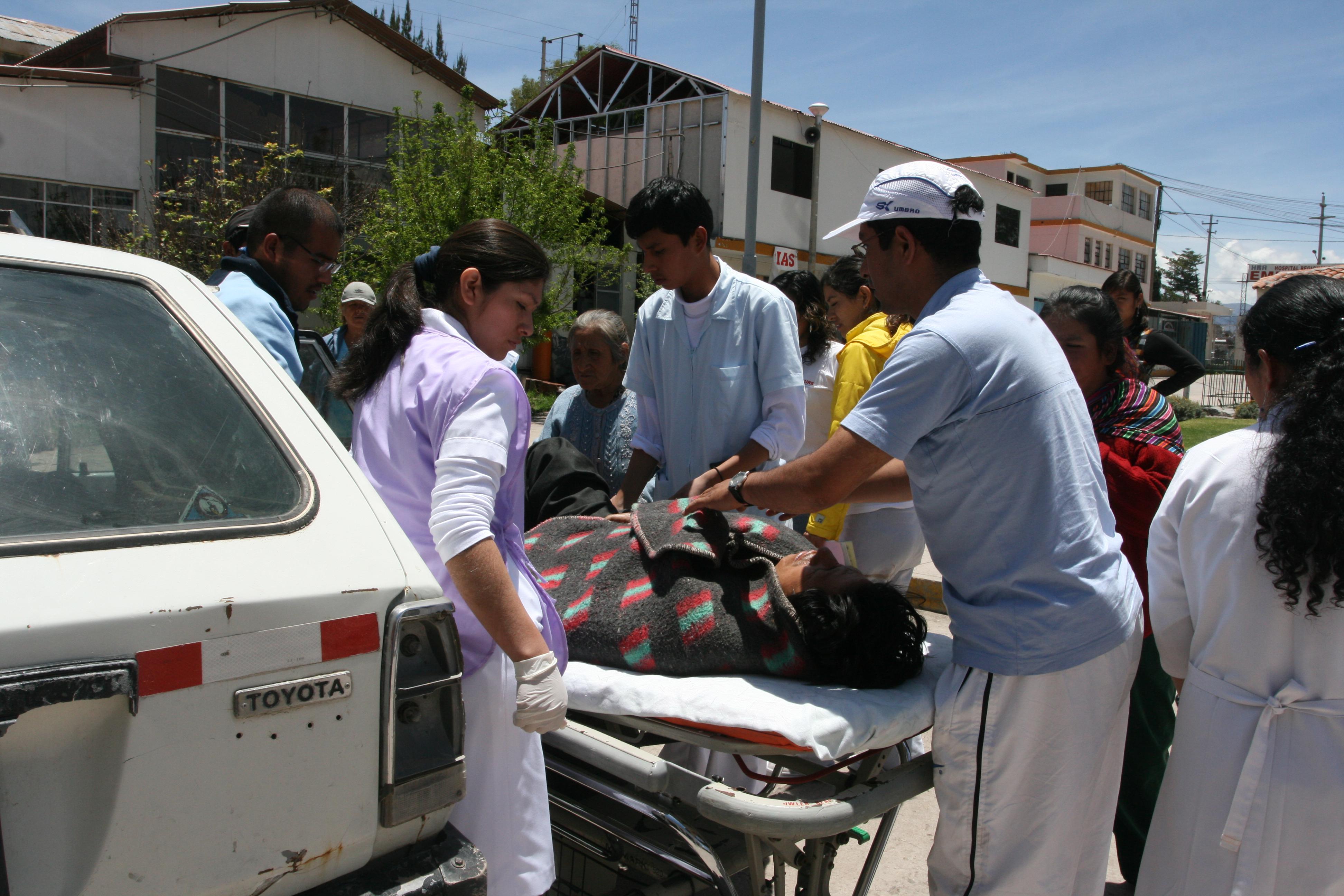 Comen carne para atrapar zorros y casi pierden la vida