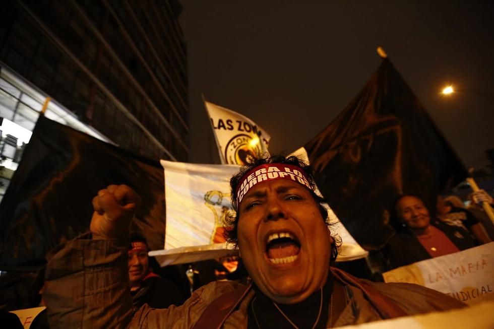 Marcha contra la corrupción: Así se desarrolló la protesta por la crisis en sistema judicial (FOTOS)