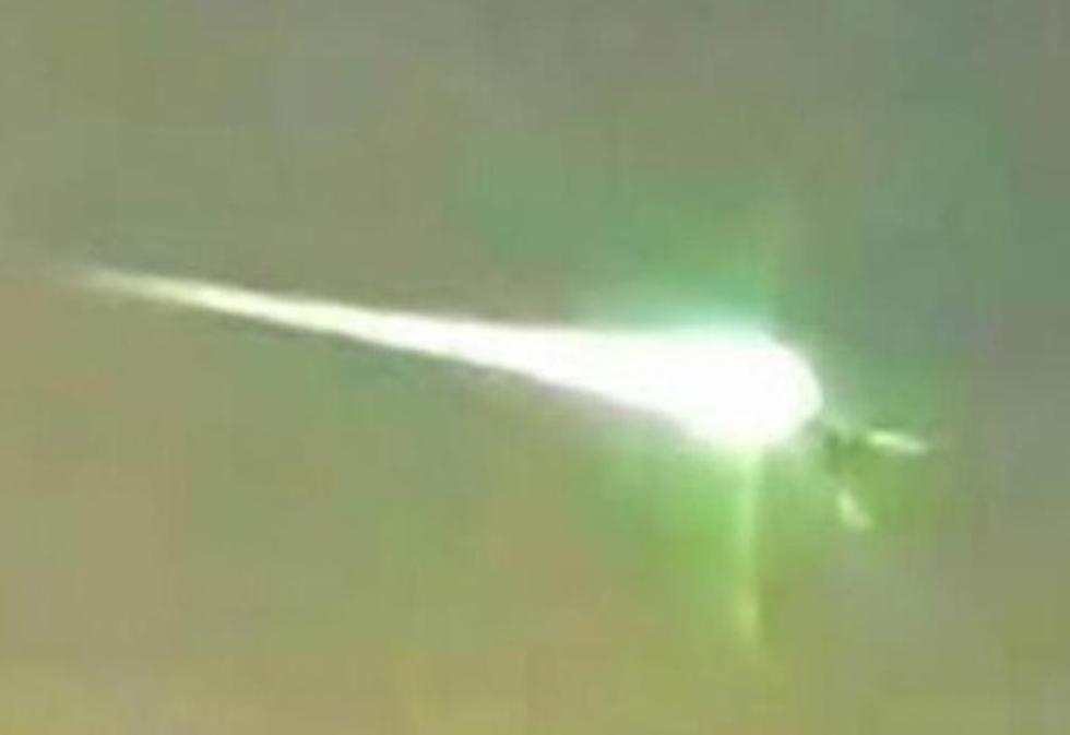 Cae "bola de fuego" sobre Argentina y provoca temblor