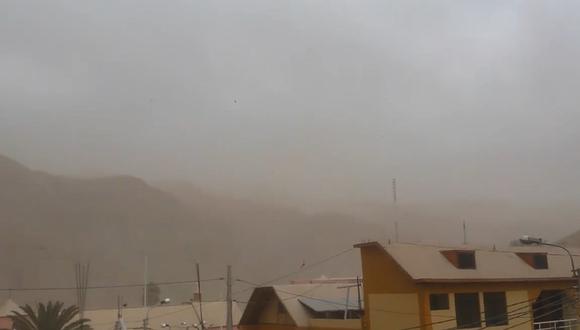 Tacna: Fuerte ventarrón cortó el fluido eléctrico en el distrito de Ilabaya (VIDEO)