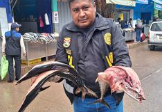 Huancayo: Incautan pescado en mal estado  en puestos de prolongación  Piura