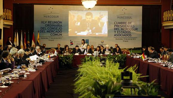 Mercosur muestra disposición para reincorporar a Paraguay el 15 de agosto