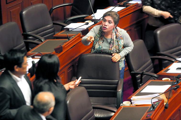 Luz Salgado: Palacio de Gobierno sabía de reglaje de DINI